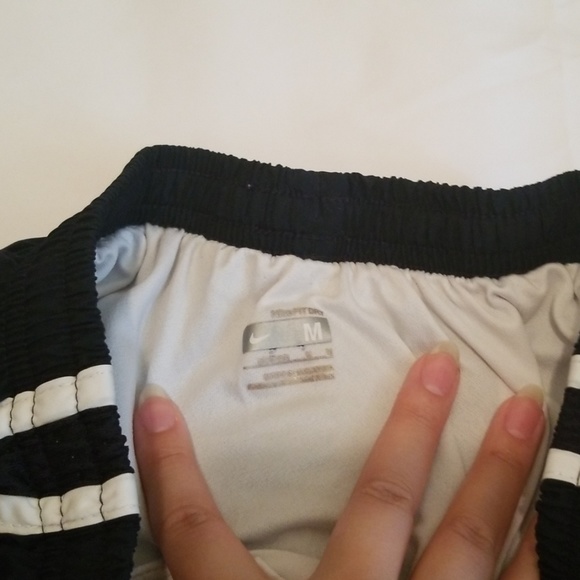 NIKE running shorts - Picture 2 of 2